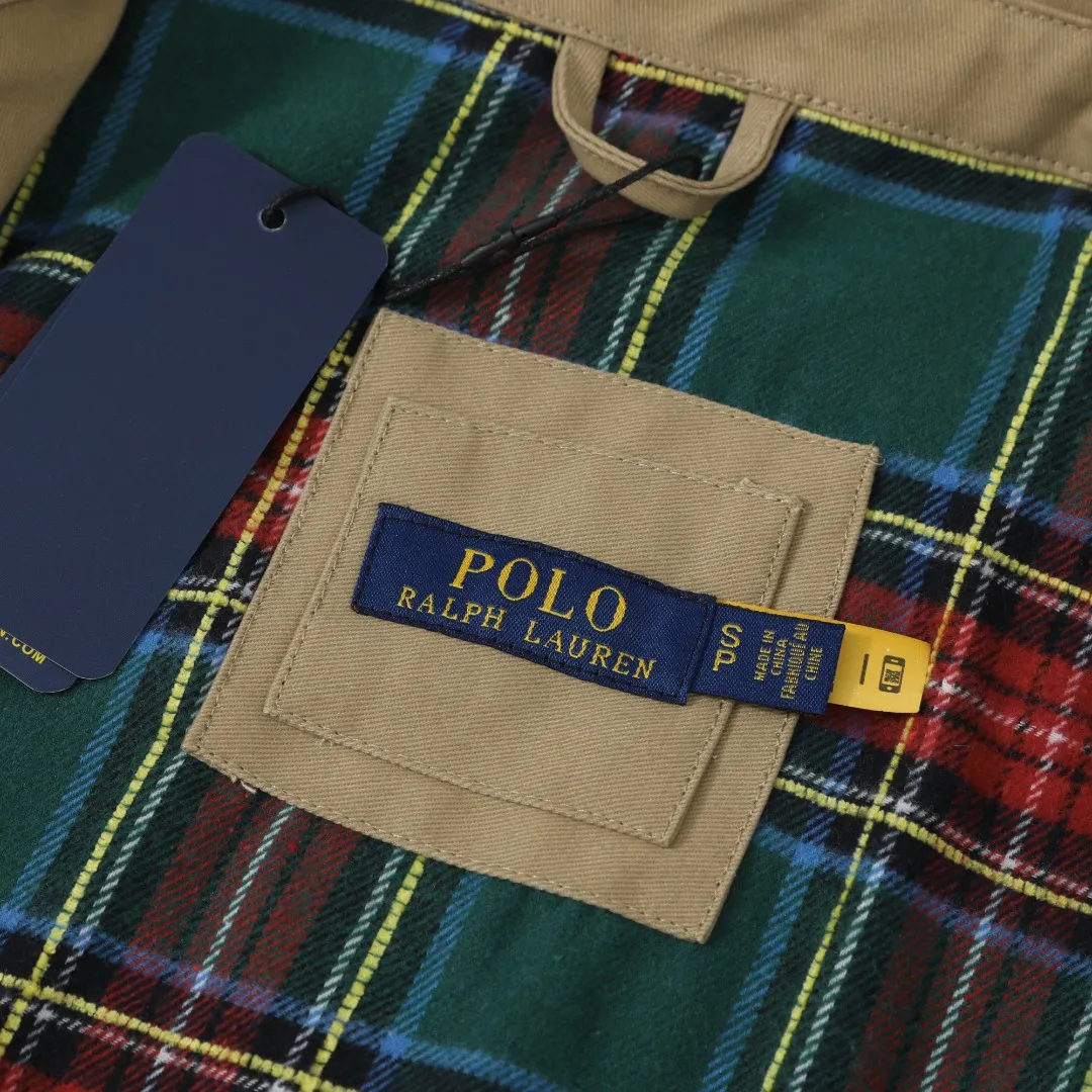 P360 #R43 Ralph Lauren/Ralph Lauren American vintage classic lapel old cadre retro jacket, thickened in autumn and winter, woolen lining, classic design, timeless classic, thick cotton fabric, showing a sense of vintage, collar and cuffs colorful plaid embellishment, looks good on both men and women, comfortable and comfortable, focuses on relaxed retro YYDS, one for each man and woman, an indispensable piece for autumn and winter, the hottest jacket at the moment The 100% cotton twill is thick and thick, and the pure cotton colorful plaid lining is distinguished by digital printing in the market. Exquisite embroidery. The Harrington jacket has a loose fit, is short and fat, and is super versatile. It is clean-fitting and is perfect for men and women!   Color: Khaki Navy Red Black Size: S/M/L/XL Length: 68 70 72 74 Sleeve Length: 63 64 65 66 Shoulder Width: 51 52 53 54 Bust: 126 130 134 138